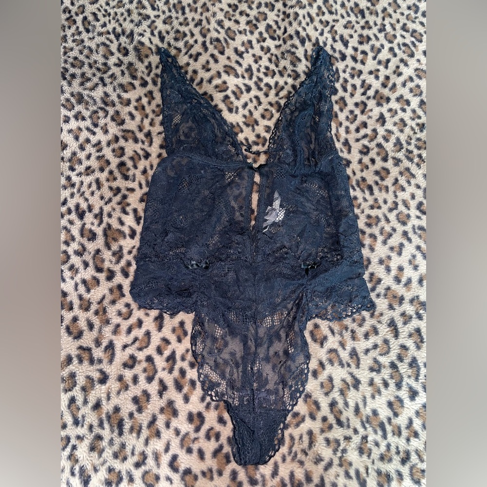 Victoria Secret black sheer lace teddy bodysuit lingerie in medium